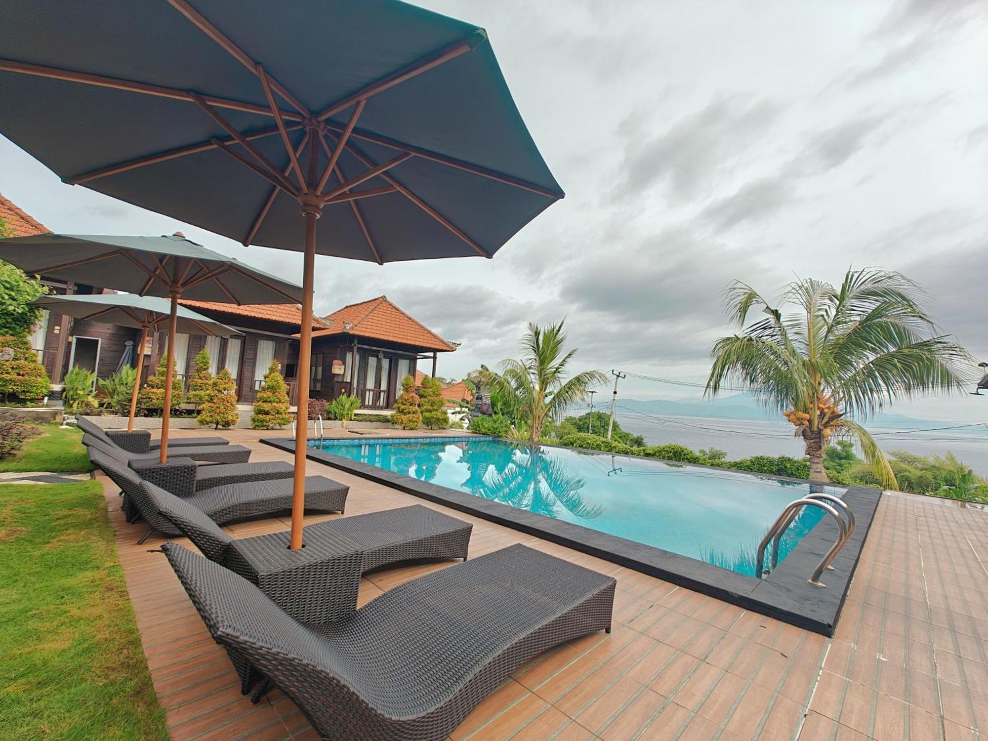 Nusa Sedayu Hotel By Ocean View Batununggul 外观 照片