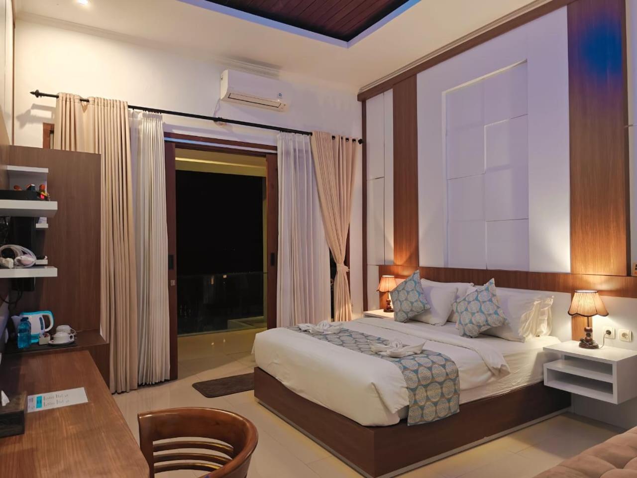 Nusa Sedayu Hotel By Ocean View Batununggul 外观 照片