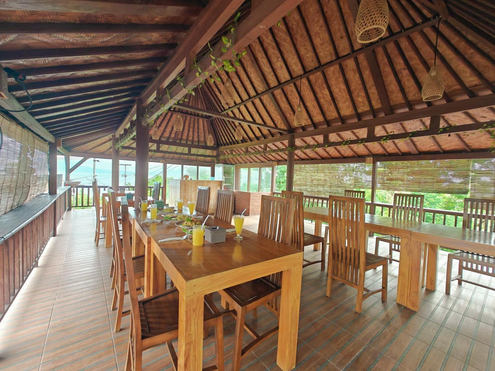 Nusa Sedayu Hotel By Ocean View Batununggul 外观 照片