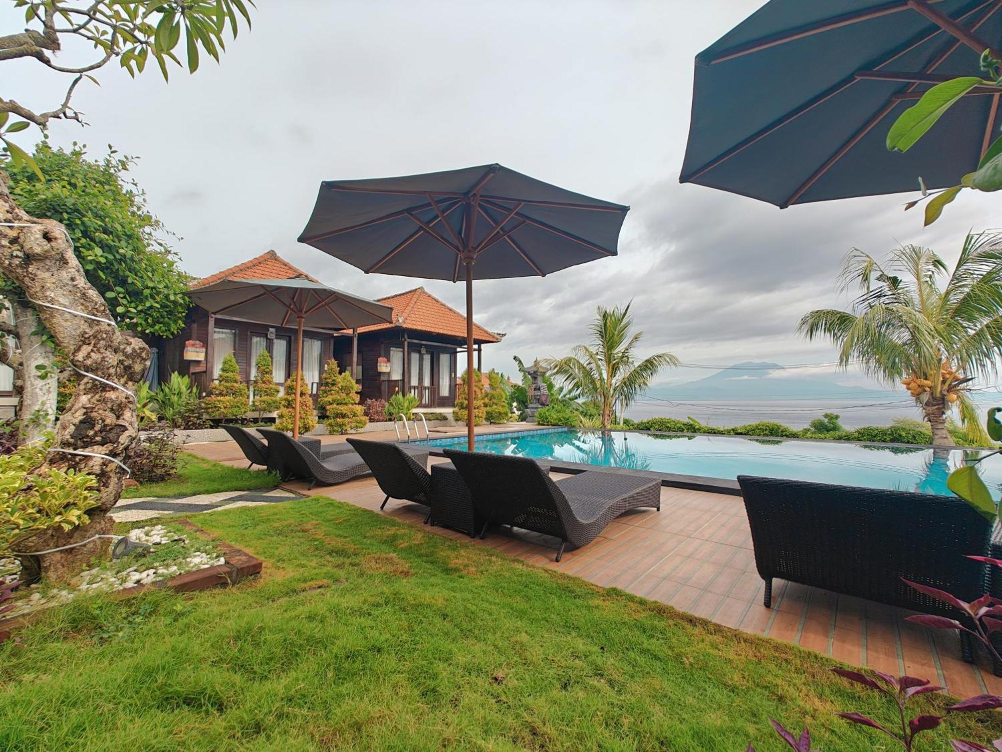 Nusa Sedayu Hotel By Ocean View Batununggul 外观 照片