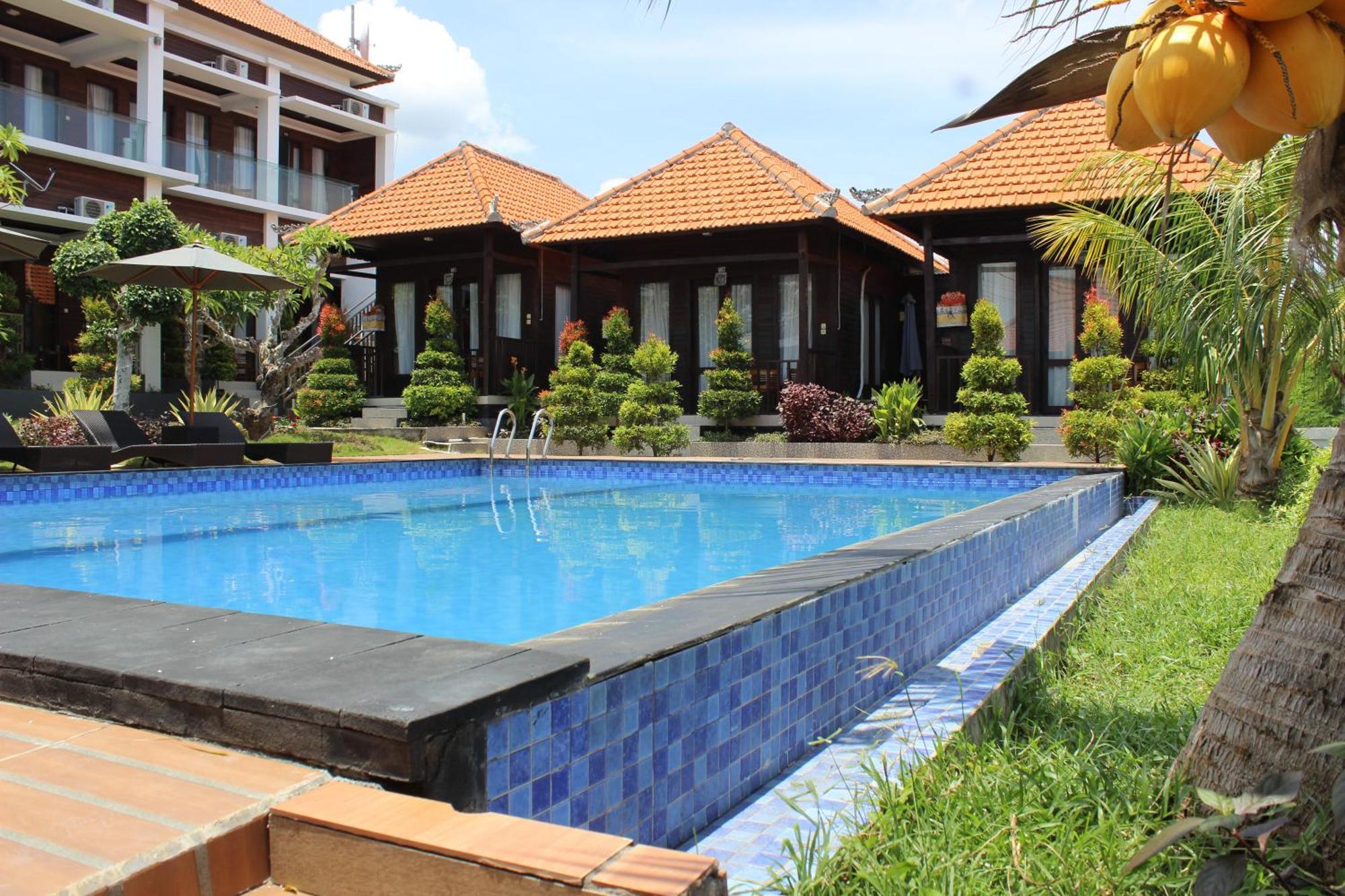 Nusa Sedayu Hotel By Ocean View Batununggul 外观 照片