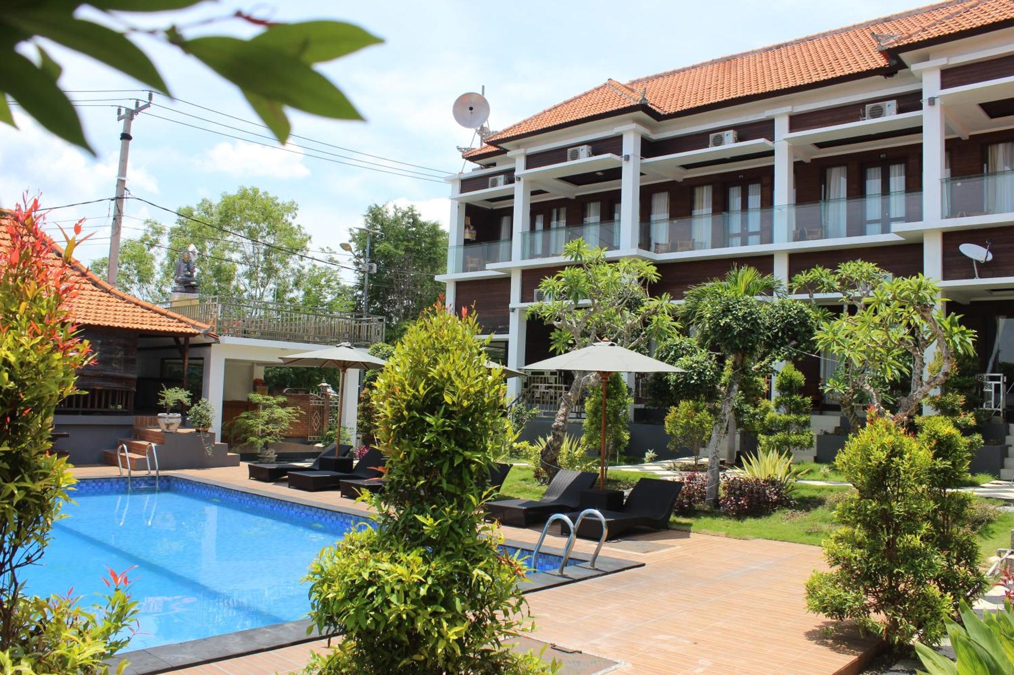 Nusa Sedayu Hotel By Ocean View Batununggul 外观 照片