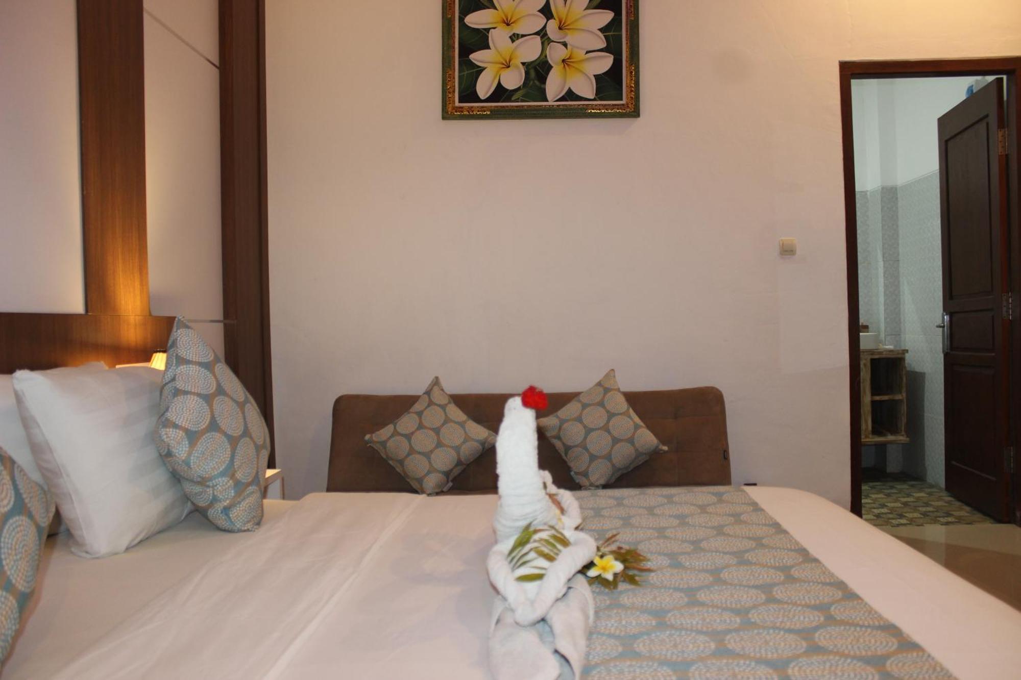 Nusa Sedayu Hotel By Ocean View Batununggul 外观 照片
