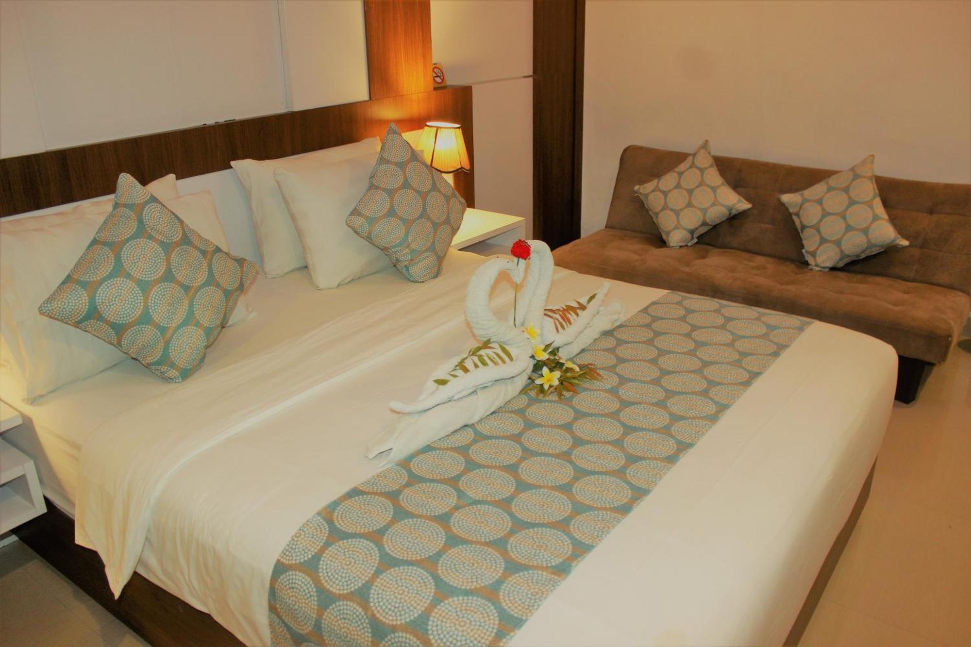 Nusa Sedayu Hotel By Ocean View Batununggul 外观 照片