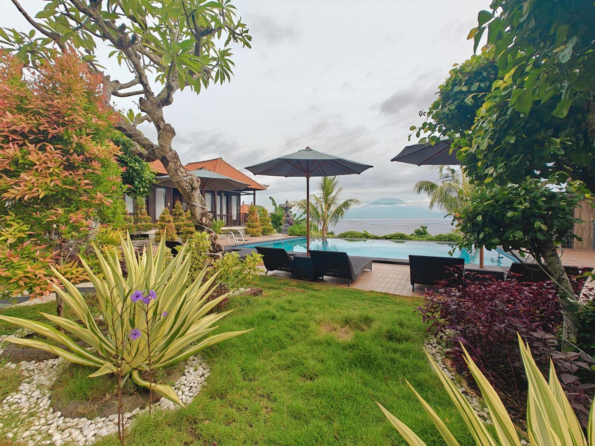 Nusa Sedayu Hotel By Ocean View Batununggul 外观 照片