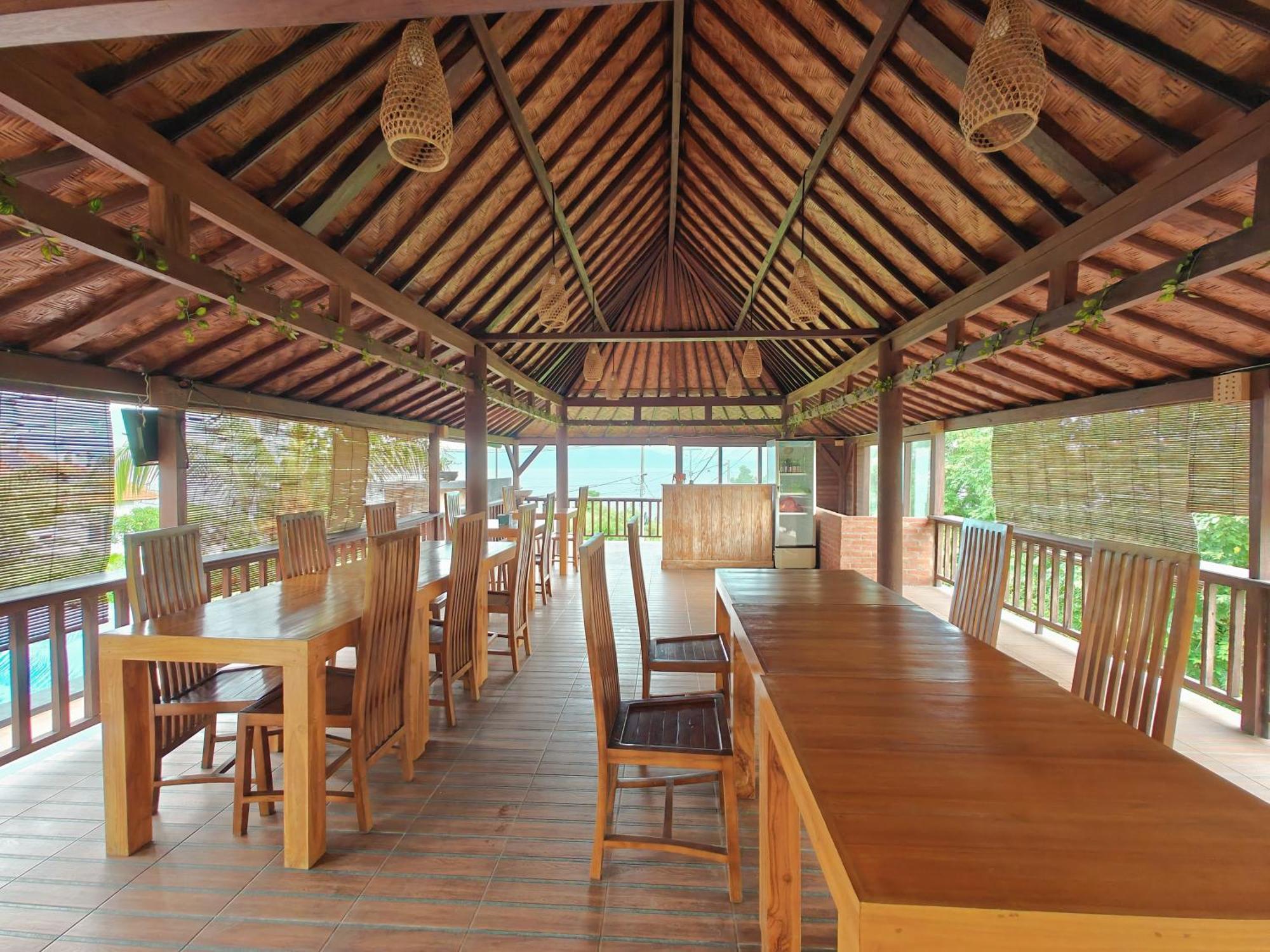 Nusa Sedayu Hotel By Ocean View Batununggul 外观 照片
